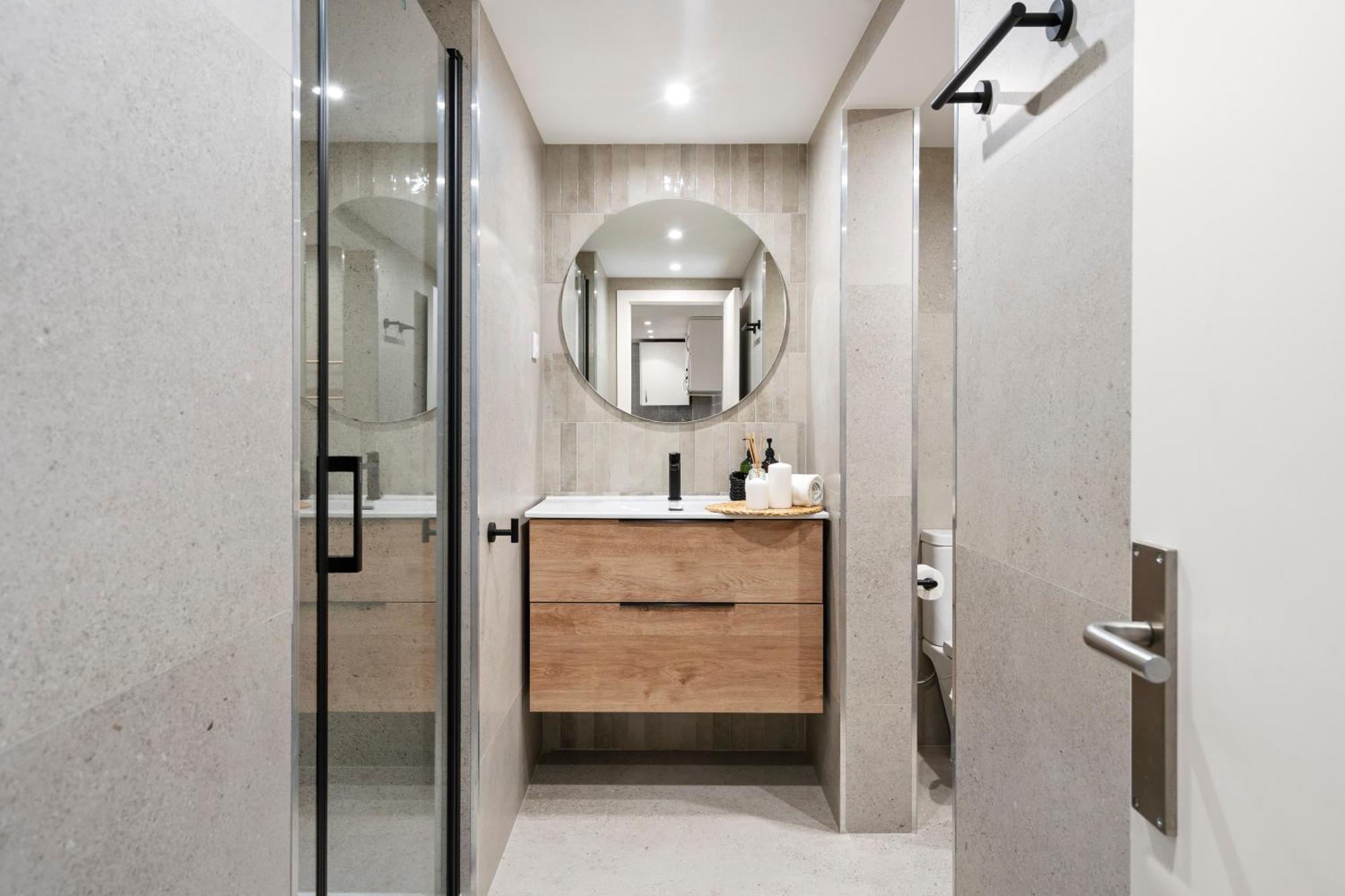 Lodging Apartments Liceu 11 Barcelona Bagian luar foto